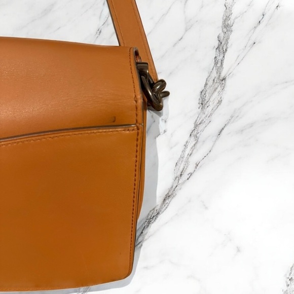 Coach Tan Leather Shoulder Bag - Picture 7 of 16